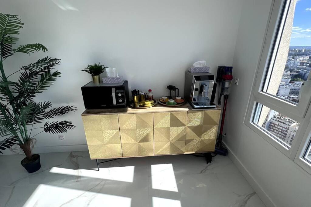 Nice Apartment With Amazing View Of Paris + Parking Екстер'єр фото