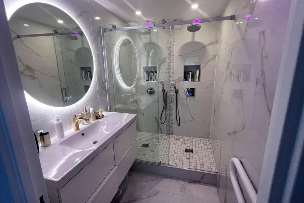 Nice Apartment With Amazing View Of Paris + Parking Екстер'єр фото